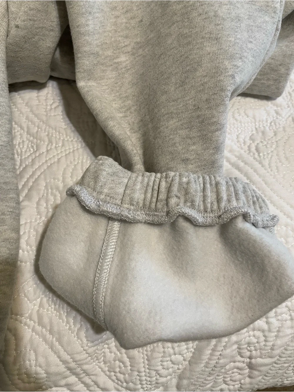 Lululemon Women’s Gray Sweatpants